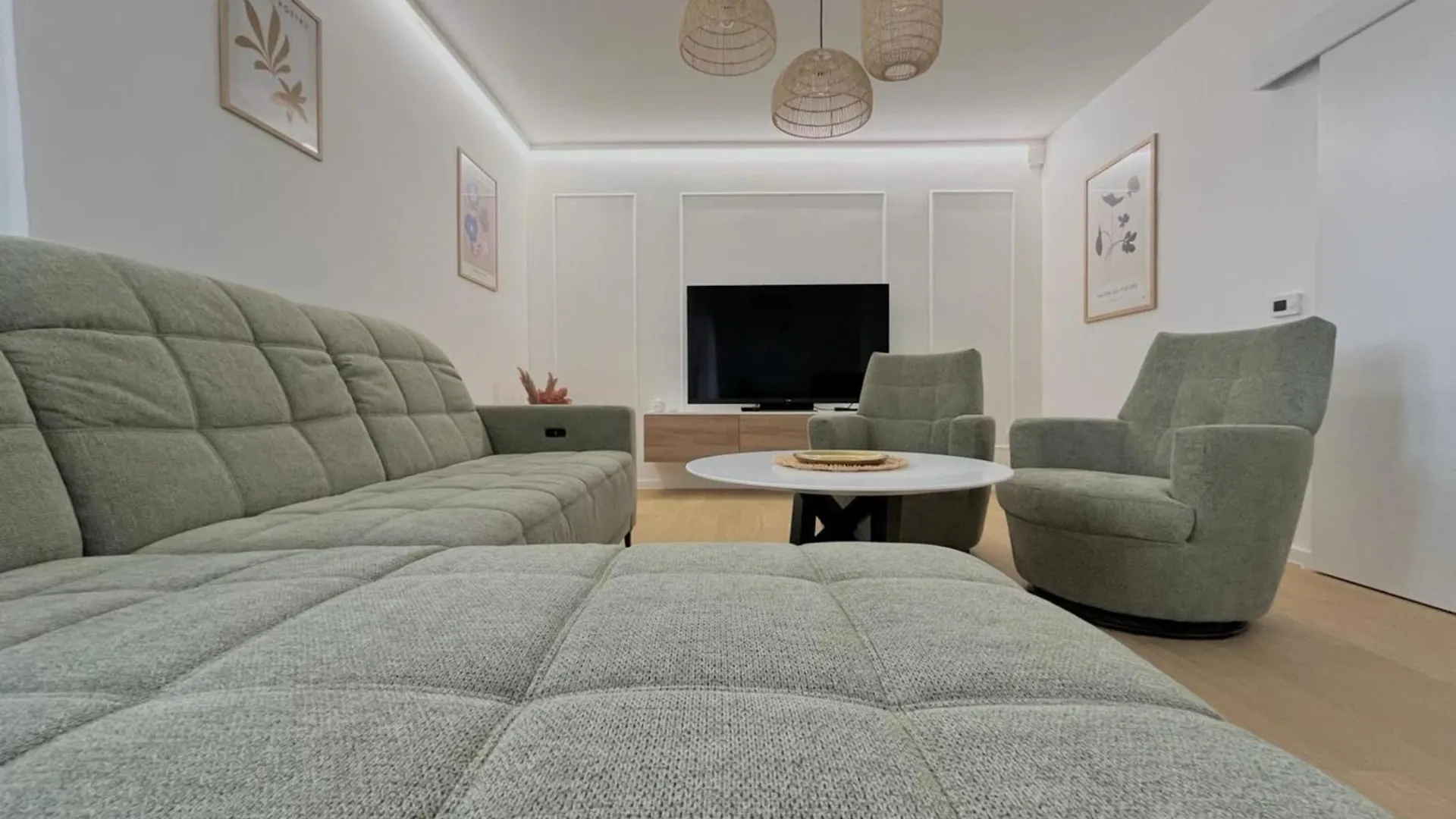 Premium Suite Anemar زادار